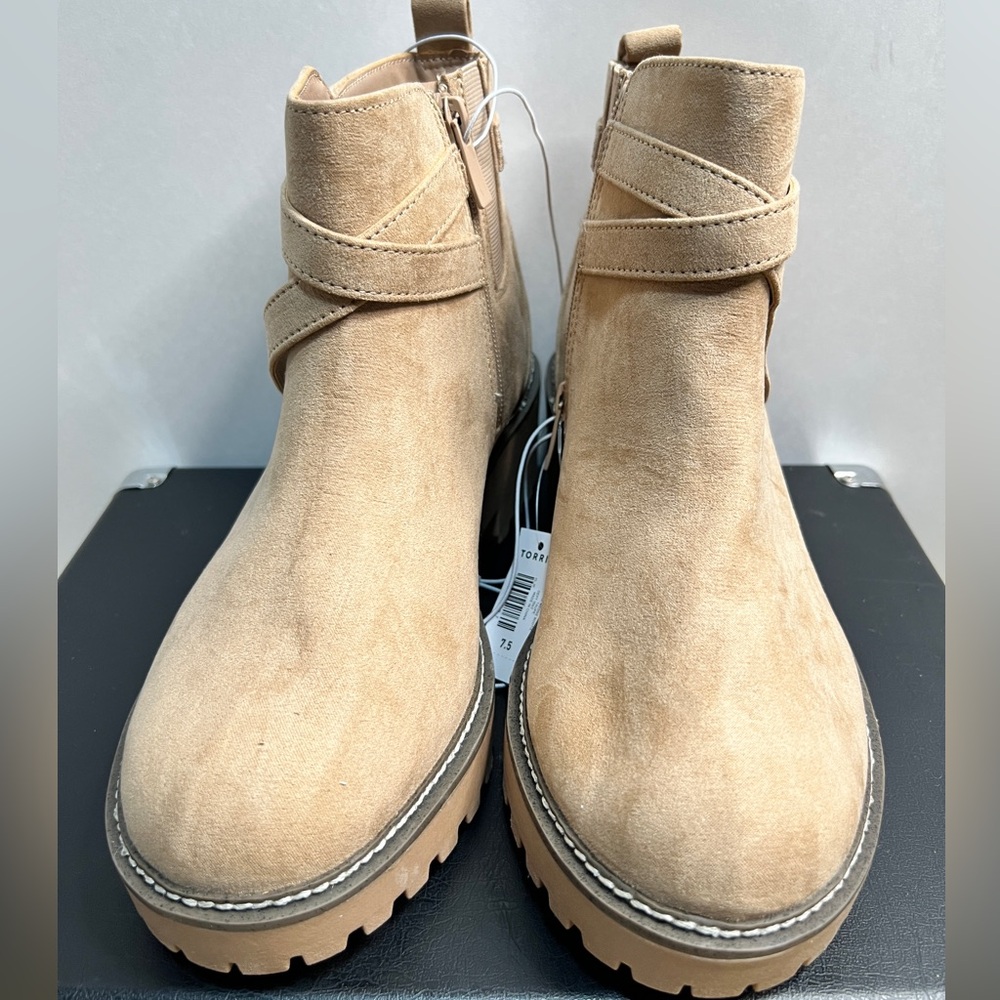Torrid Buckle Wedge Booties – Taupe Suede – Size 7.5 WW